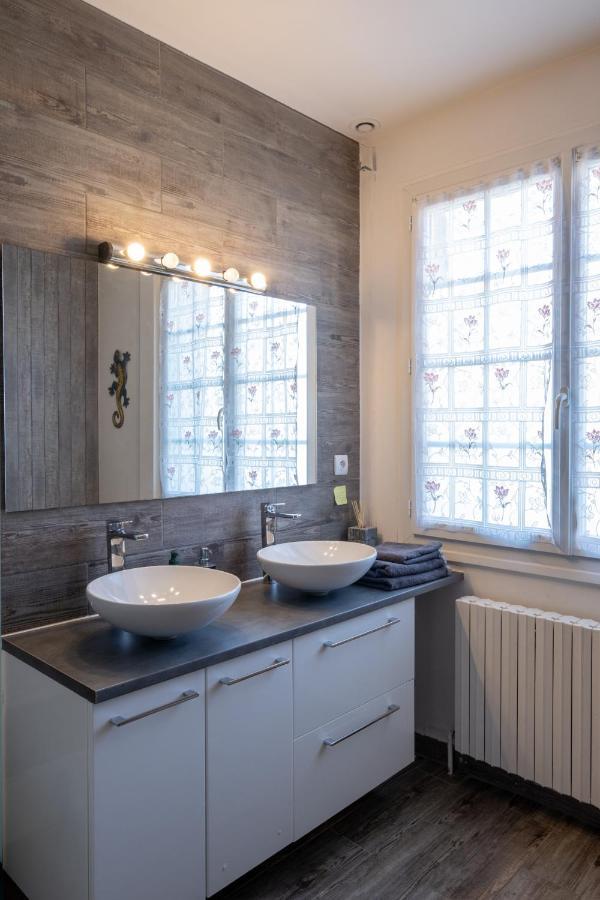 Les Deux Anes Bed & Breakfast Veuves Bagian luar foto